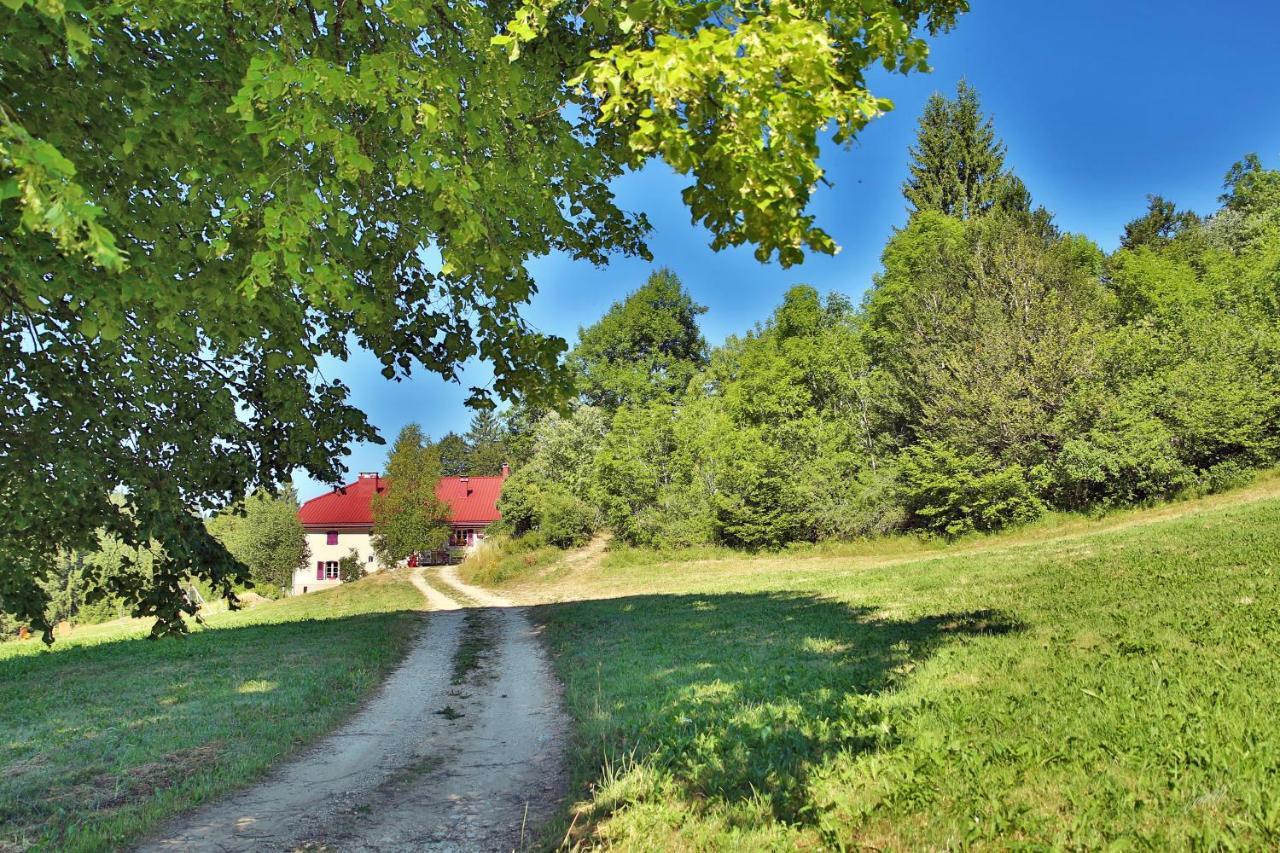 Ch'Tit Jura Bed & Breakfast Les Moussieres Екстериор снимка